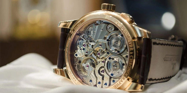 江诗丹顿小波分站程序